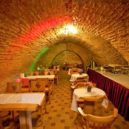 Stone Old Hotel