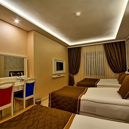 Samir Deluxe Hotel 4*
