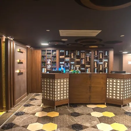 Pullman Hotel&convention Center 5*