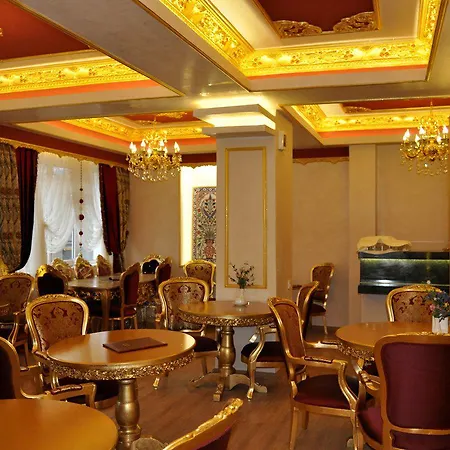 Aquarium Hotel 3*