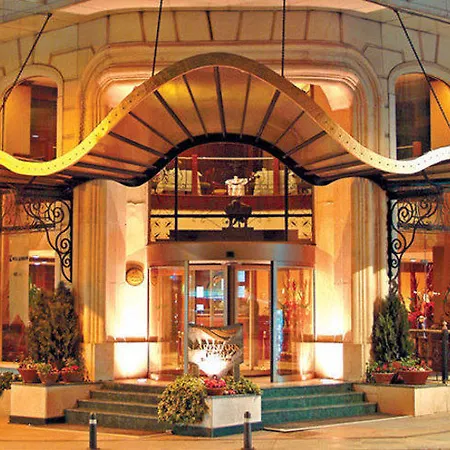 Occidental Taksim Hotel 4*