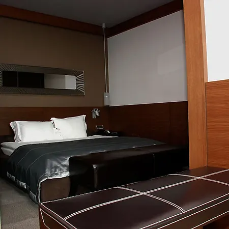 Point Barbaros Hotel 5*