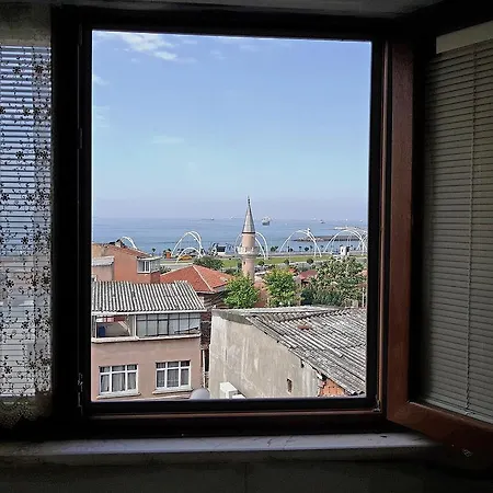 Fuat Bey Palace & Стамбул
