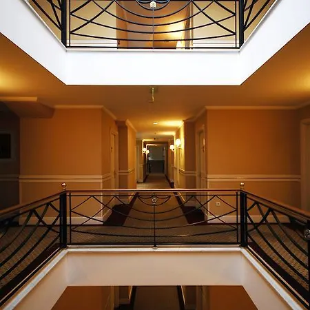 Otel Taksim Metropark 4*