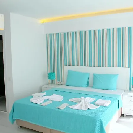 Yazar 3* Istanbul