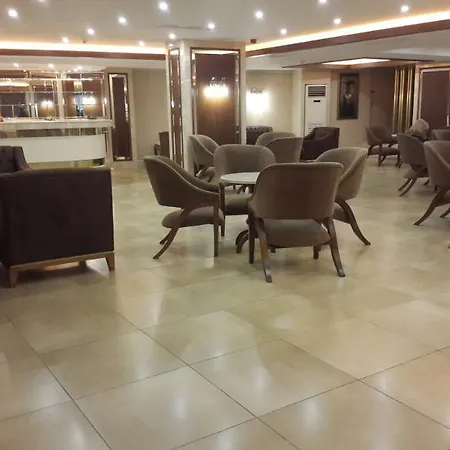 Martinenz Hotel