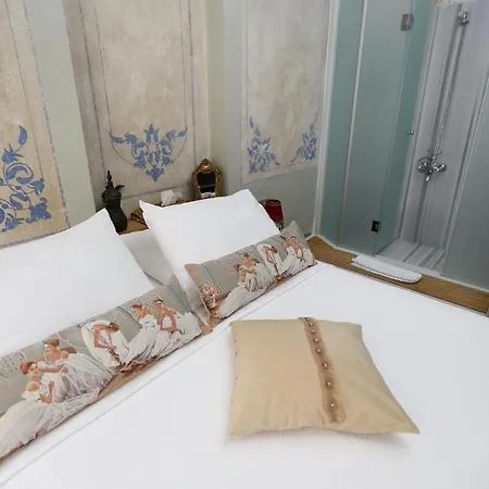 Bed & Breakfast Noble House Galata 3*