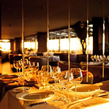 Hotel Lasagrada 5*