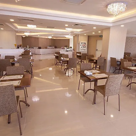 Hotel Golden Way Giyimkent Istanboel