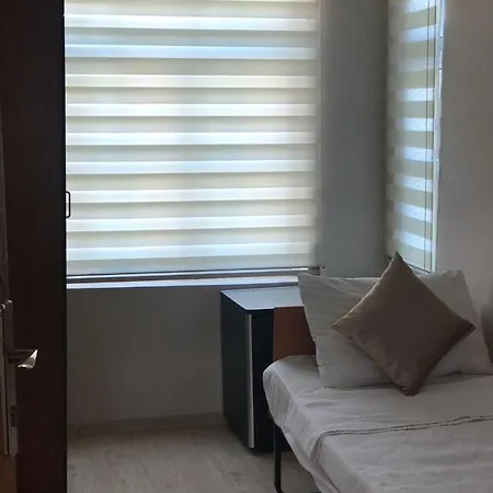 Hotel Qonaq