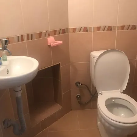 Qonaq 4*