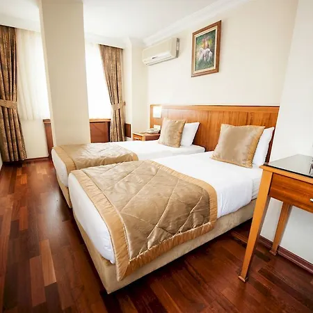 Centrum Hotel 3*