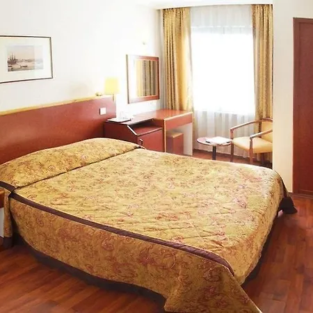 Hotel Orient Mintur