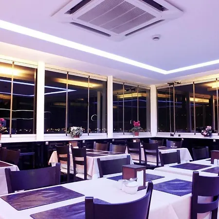Salinas Otel *
