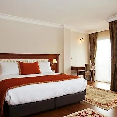Aren Hotel