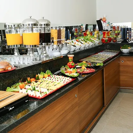 Golden Lounge