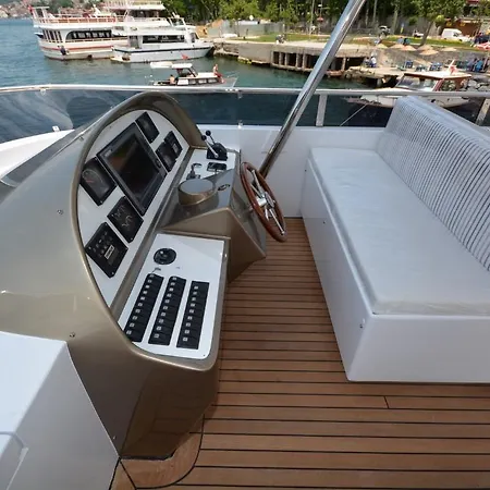 Botel Galataport Yachting *