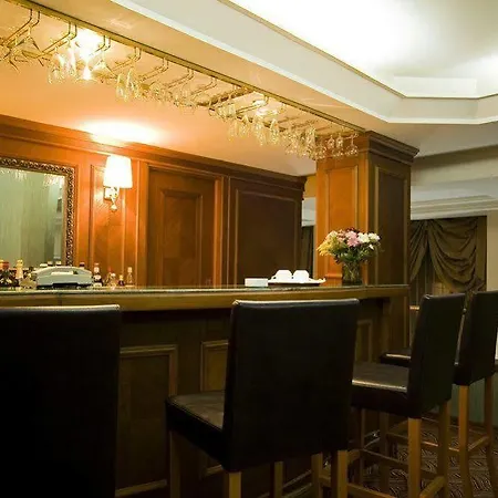 Hotel Centrum 3*