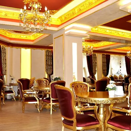 Aquarium Hotel 3*