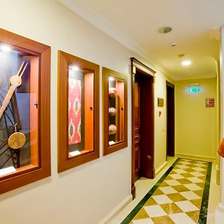 Hotel Glk Premier Regency & Spa 3*