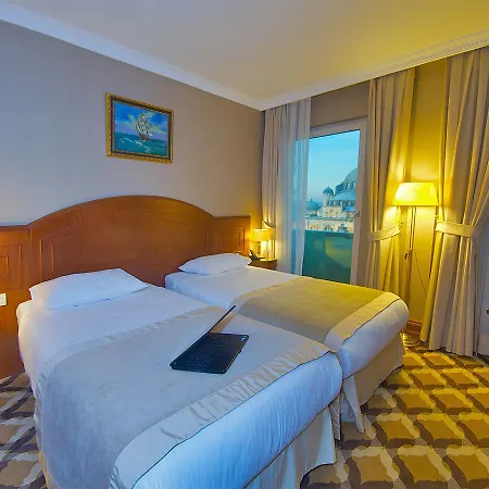 Tilia Hotel 4*