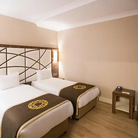 The Grand Mira Business Ξενοδοχείο 4*