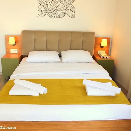 Aparthotel Almond Hill