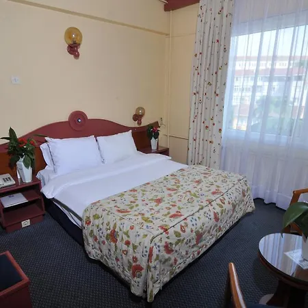 Hotel Harem 3*
