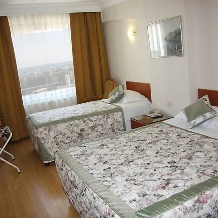 Hotel Grand Ant