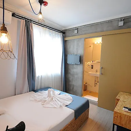 Otel Taksim Safe House