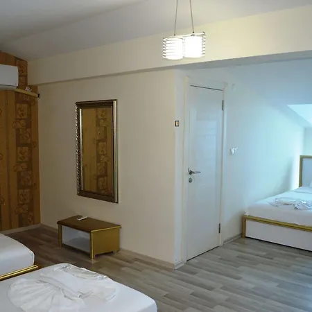 Avcilar Zeugma Park Hotel 3*