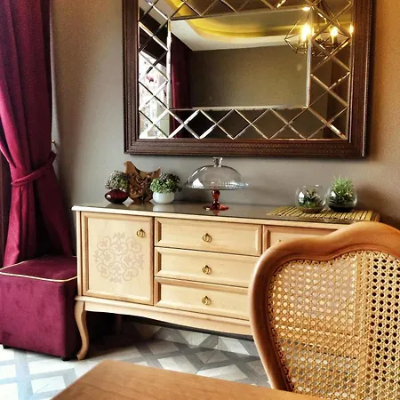 Almond Hill Aparthotel 2*
