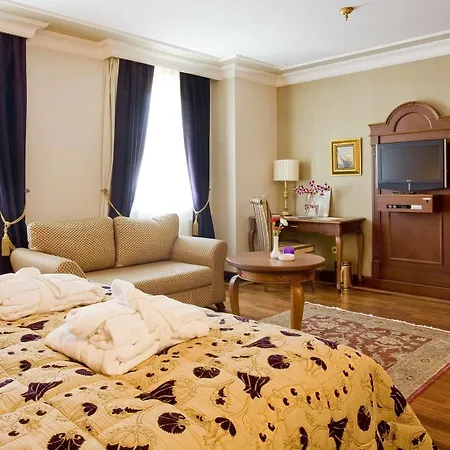 Hotel Glk Premier Regency & Spa 3*