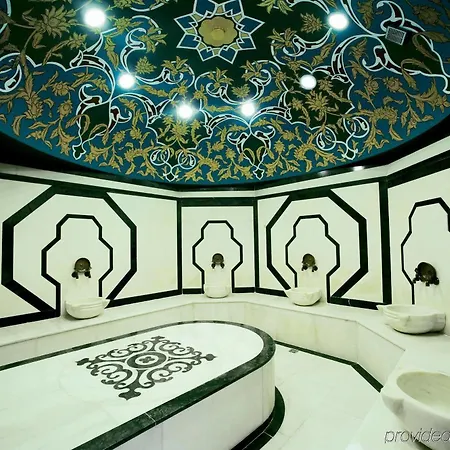 Elite World Comfy Taksim