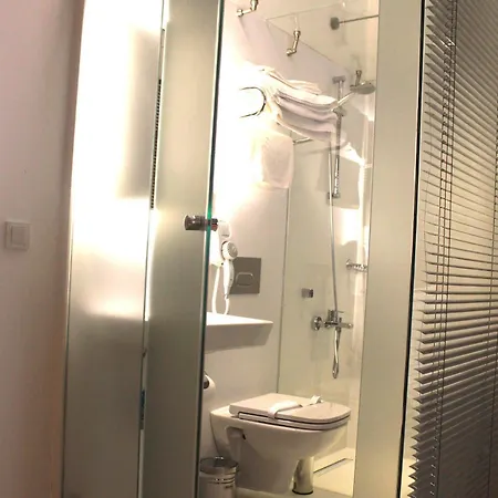 Gen Suites Pera Aparthotel