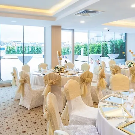 Golden Way Giyimkent Hotel Istanboel