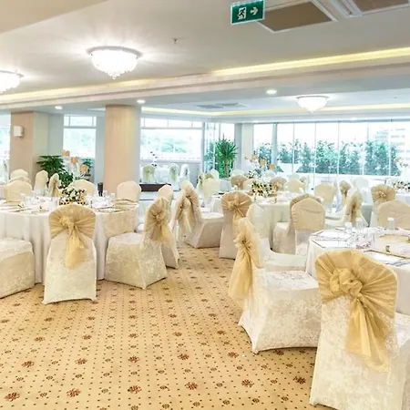 Golden Way Giyimkent 4* Istanboel