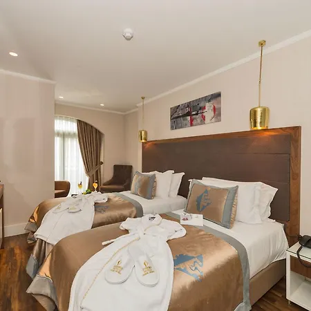 Darkmen Hotel 3*