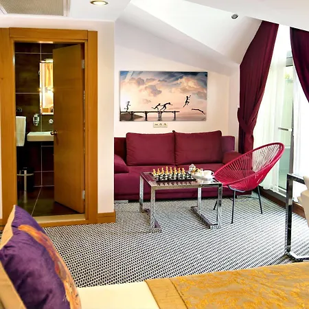 Parkhouse & Hotell