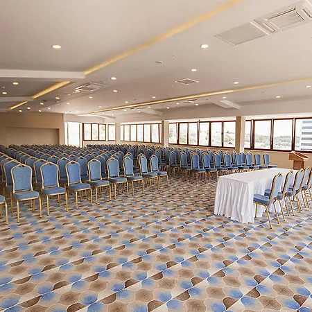 Hotel Golden Way Giyimkent Istanboel