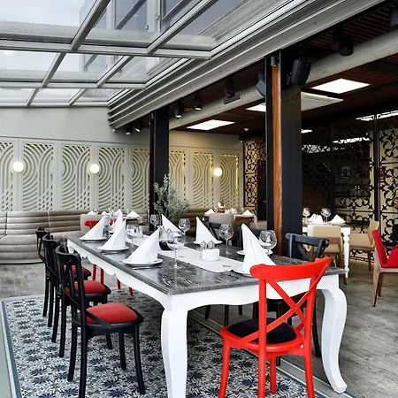 داركهيل 4*