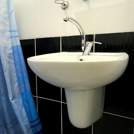 Tolga Hotel 2*