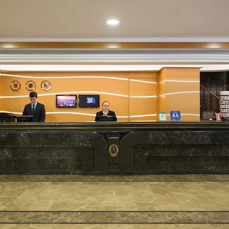 מלון Prestige Old City 3*