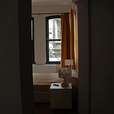 Aparthotel Budak 3*