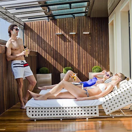 Lasagrada Hotel 5*