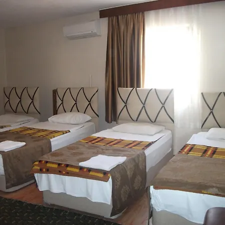 Paris & Hotel Istanbulská provincie