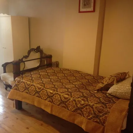 Akin House Apartment