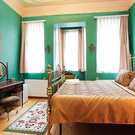 Akin House Apartment *