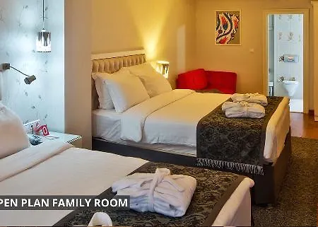 Amira Hotel