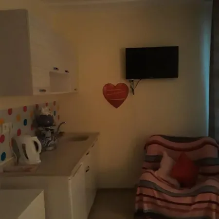 Economy hotel Loca